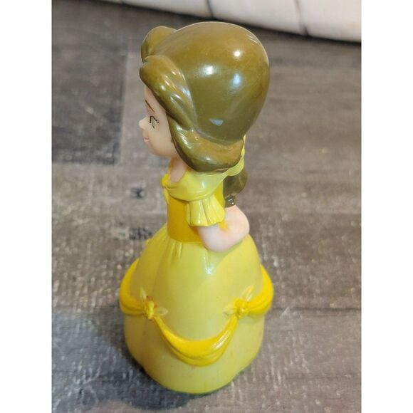 Disney yellow dress Belle Beauty and the Beast toy figure - Picture 4 of 7